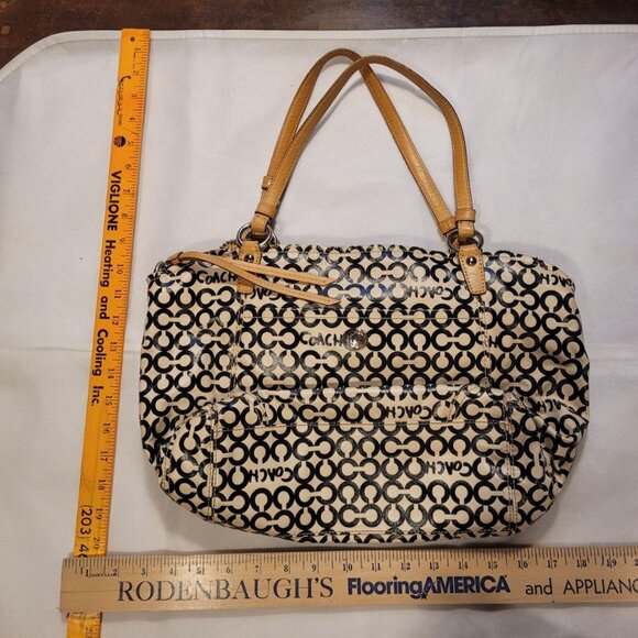 Vintage Coach handbag - Picture 2 of 6